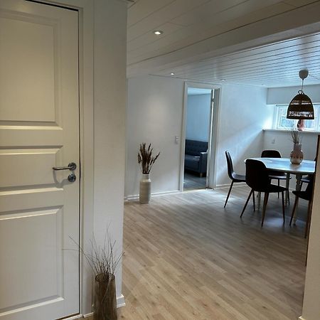Skon Lejlighed Med Egen Terrasse Og Have Taet Pa Centrum I سكاغن المظهر الخارجي الصورة